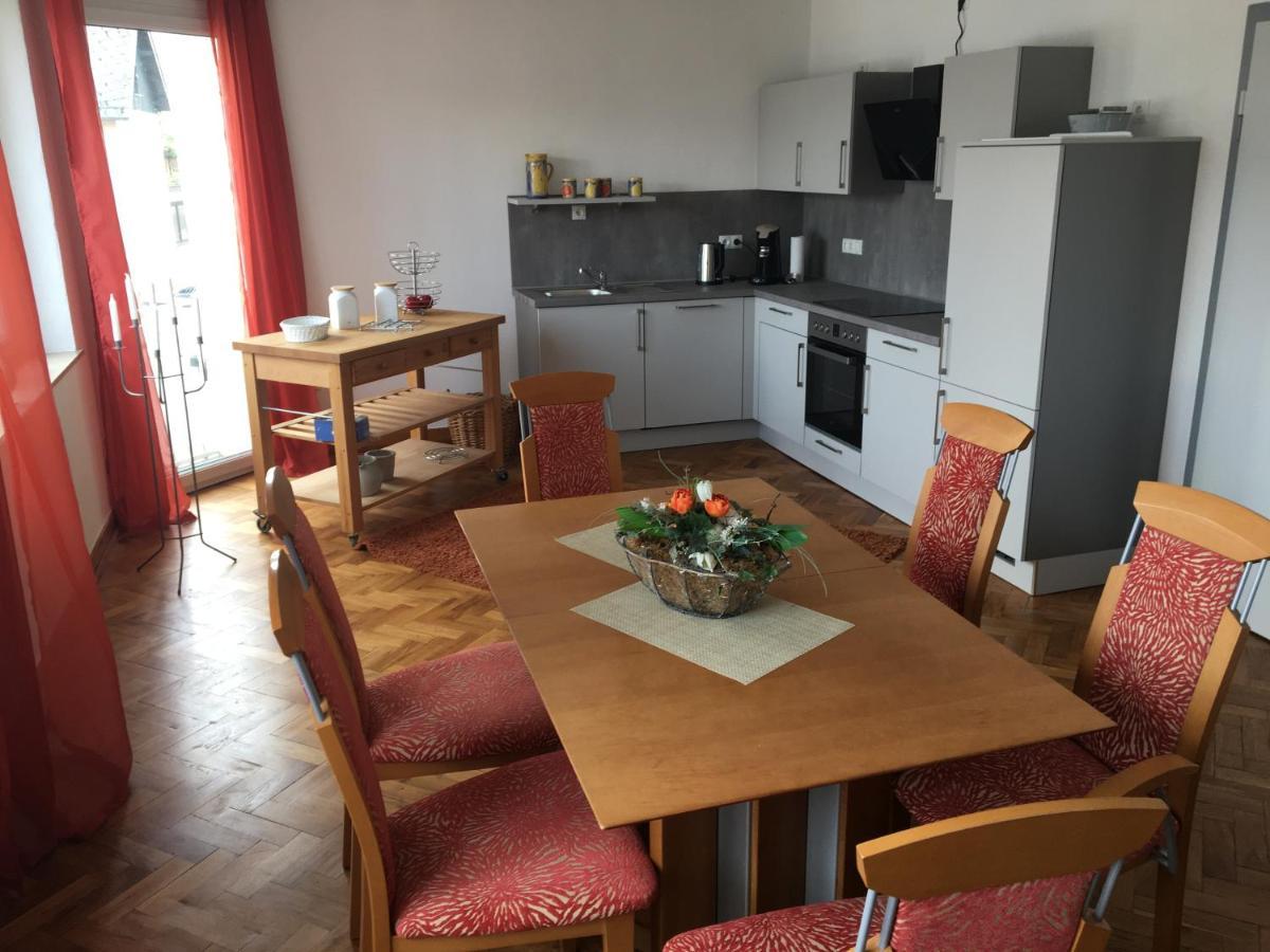 Ferienwohnung Backes Ettringen  ภายนอก รูปภาพ